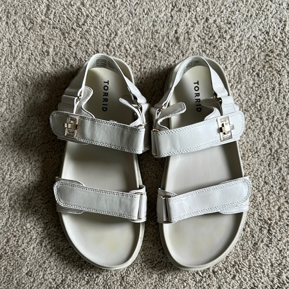 Women’s Sandals